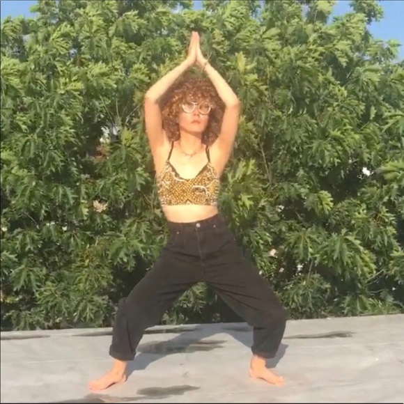 Meet your Posher, NK - Picture 2 of 16